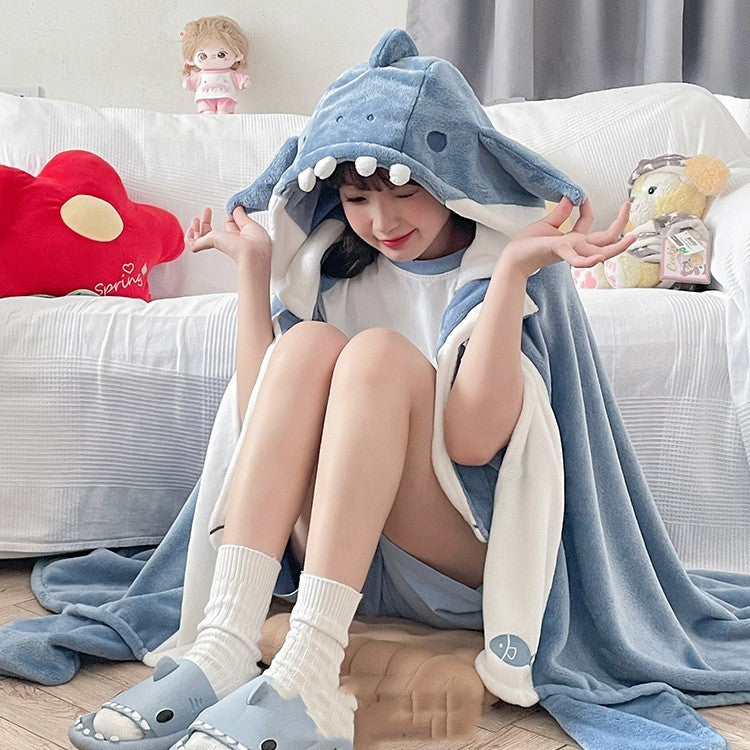 Women's Cape Style Hooded Nightgown – Cozy & Elegant Sleepwear for All Seasons Ooho