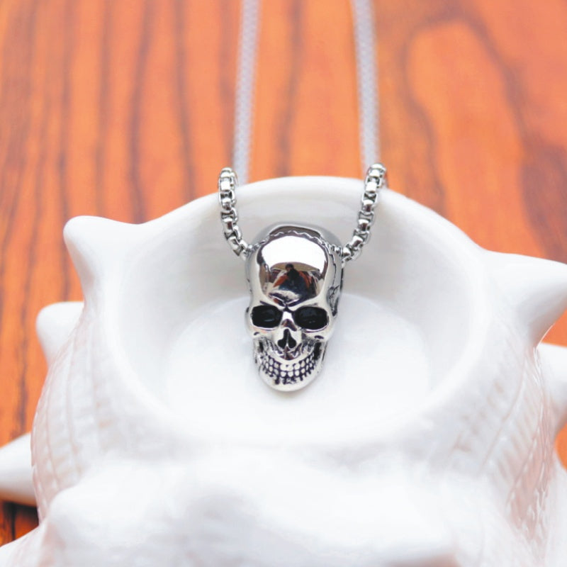 Male titanium steel skull necklace Ooho
