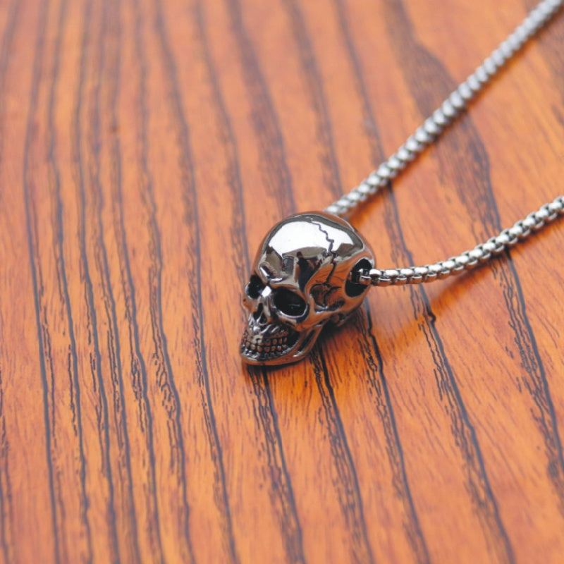 Male titanium steel skull necklace Ooho
