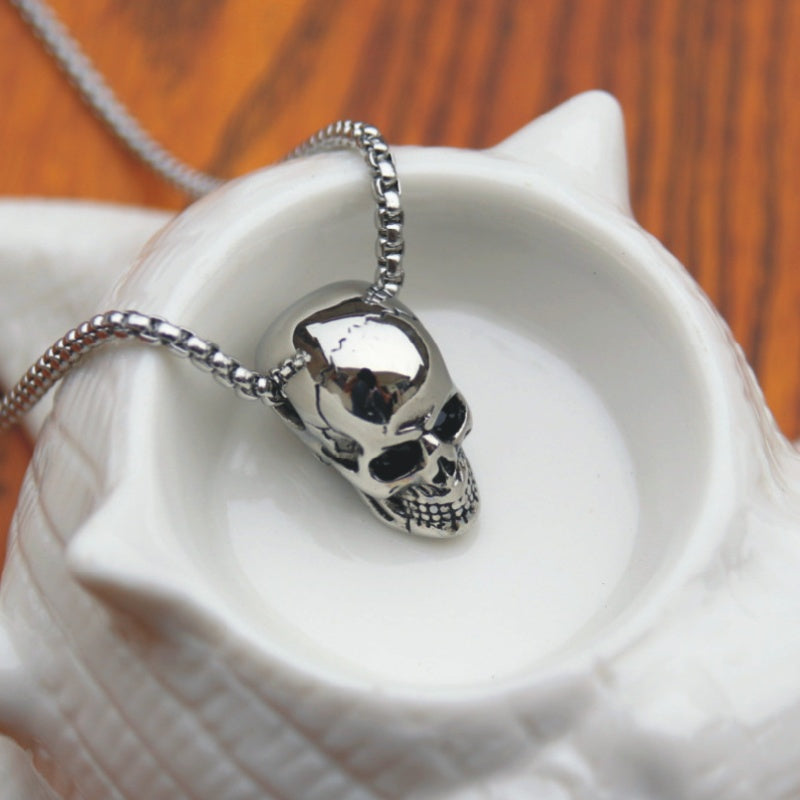 Male titanium steel skull necklace Ooho