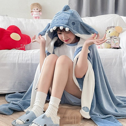 Women's Cape Style Hooded Nightgown – Cozy & Elegant Sleepwear for All Seasons Ooho