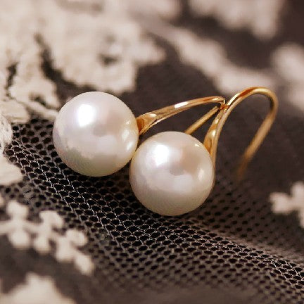 Simple pearl earrings for women Ooho