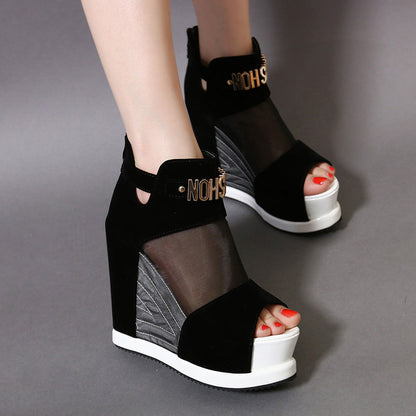 Wedge heeled sandals Ooho