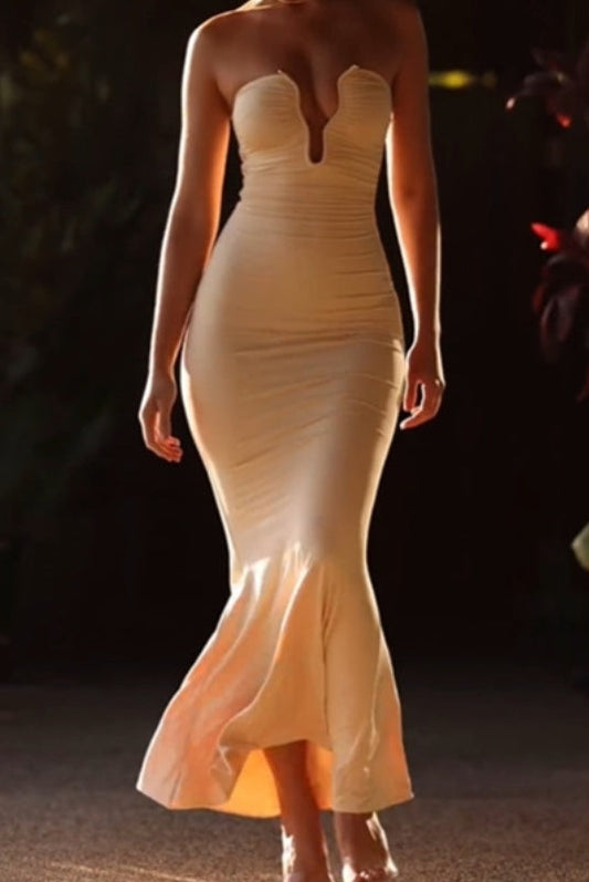 Strapless V-Neck Bodycon Dress | Sexy Slim Fit Evening Dress for Women Ooho