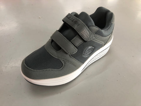 Walking shoes null
