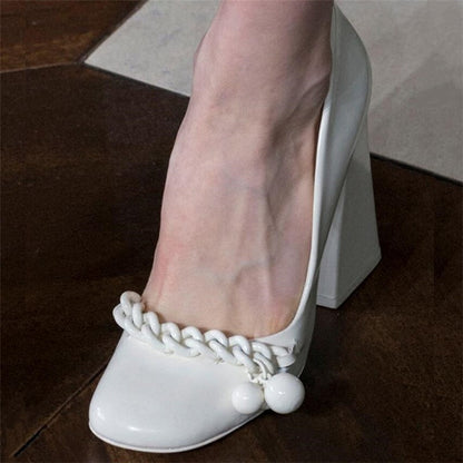 White All-match Shallow Mouth Patent Leather Shoes Elegant Lady Ooho